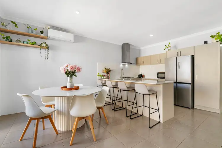43B Bellazario Promenade, Aveley WA 6069