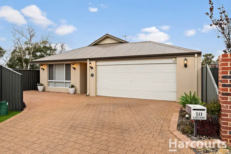 10 Blanche Crescent, Lakelands WA 6180