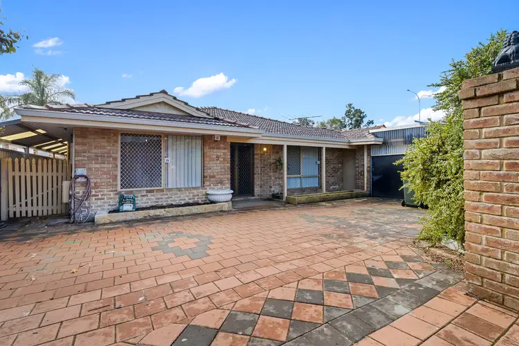 9 Hess Court, Marangaroo WA 6064