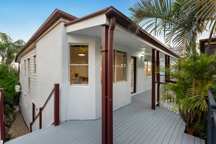283 Swann Road, St Lucia QLD 4067