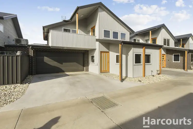 Second view of Homely house listing, 2/8 Bowden Street, Horsham VIC 3400