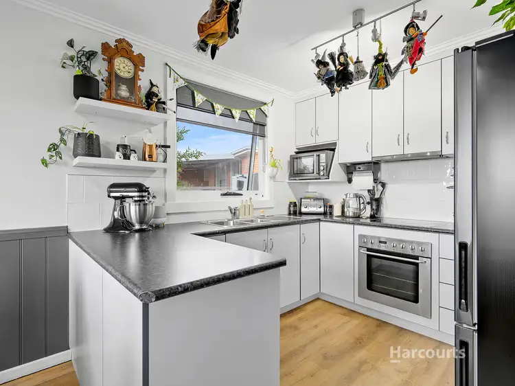 Second view of Homely house listing, 8 Ronald Crescent, Somerset TAS 7322