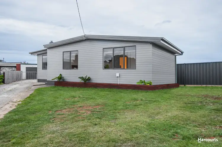 15 Cardigan Street, Somerset TAS 7322