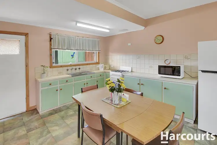 Fifth view of Homely house listing, 3 Gordon Street, Horsham VIC 3400