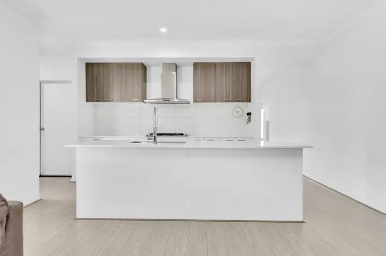 Fifth view of Homely house listing, 11 Highpark Circuit, Craigieburn VIC 3064