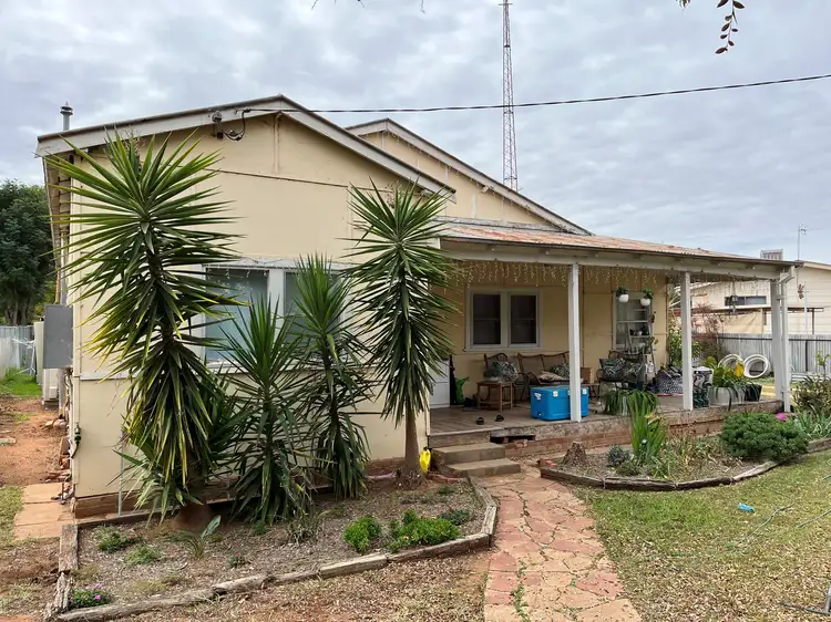 Main view of Homely house listing, 40 Warren St, Nyngan NSW 2825