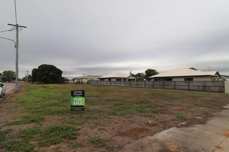 62 Macmillan Street, Ayr QLD 4807