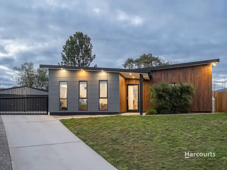 15 Debra Place, Huonville TAS 7109