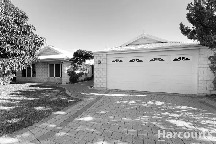 16 Carnarvon Way, Erskine WA 6210