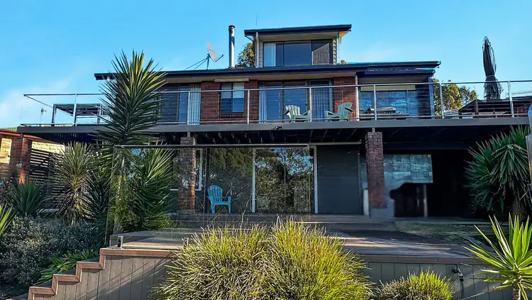 52 Treloggen Drive, Binalong Bay TAS 7216