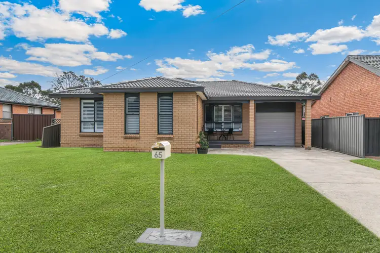 65 St Clair Avenue, St Clair NSW 2759