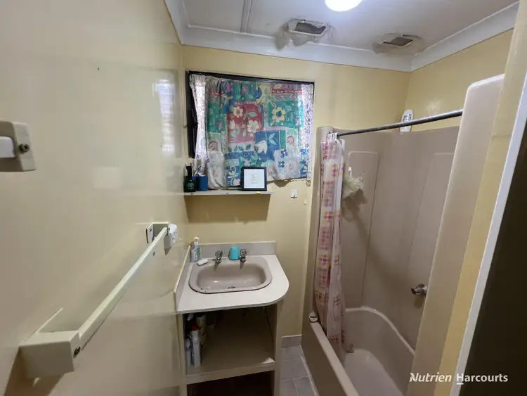 Fifth view of Homely house listing, 2 Altair Street, Southern Cross WA 6426