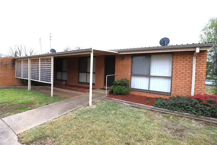 1/105 Sutton Street, Cootamundra NSW 2590