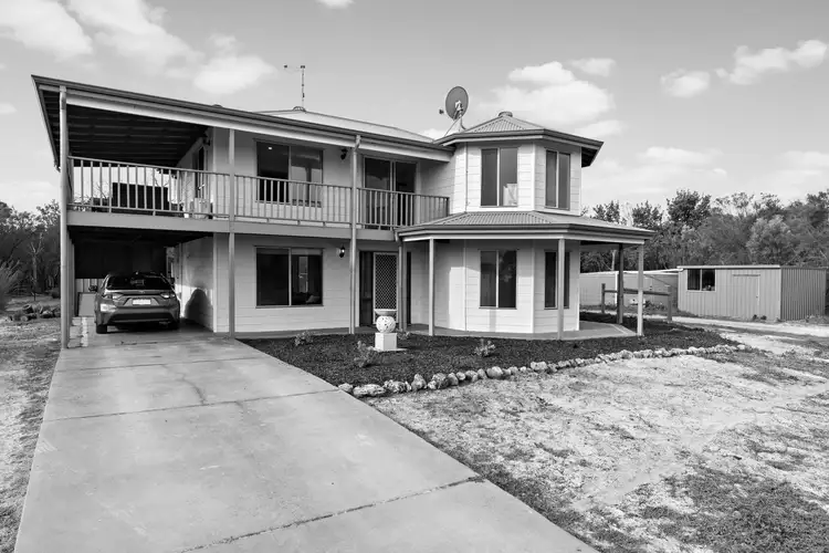 53 Kangaroo Loop, Birchmont WA 6214