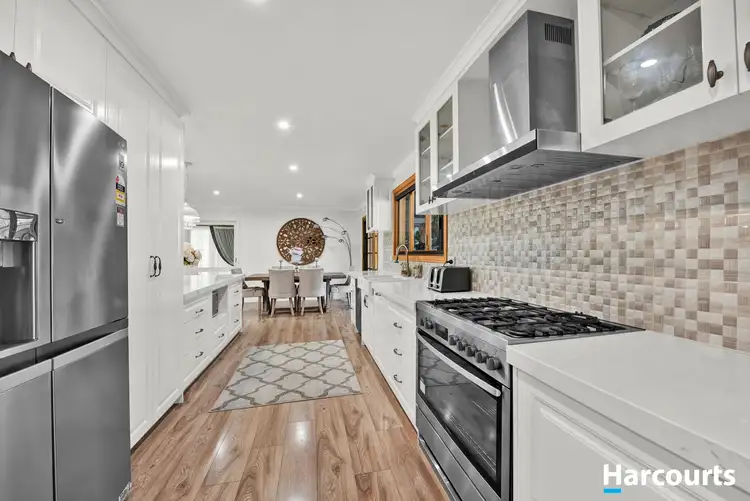 Sixth view of Homely house listing, 22 Donbirn Way, Vermont South VIC 3133