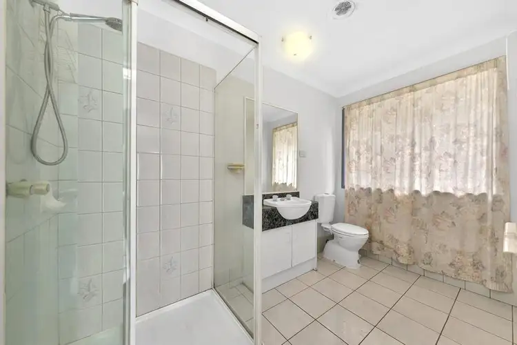 Fifth view of Homely house listing, 8 Shearer Place, Roxburgh Park VIC 3064