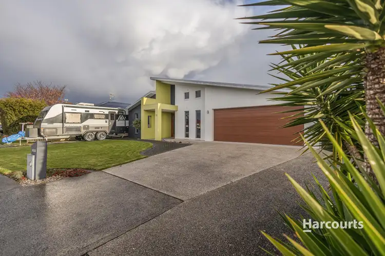 Second view of Homely house listing, 3 Sandhaven Crescent, Sulphur Creek TAS 7316