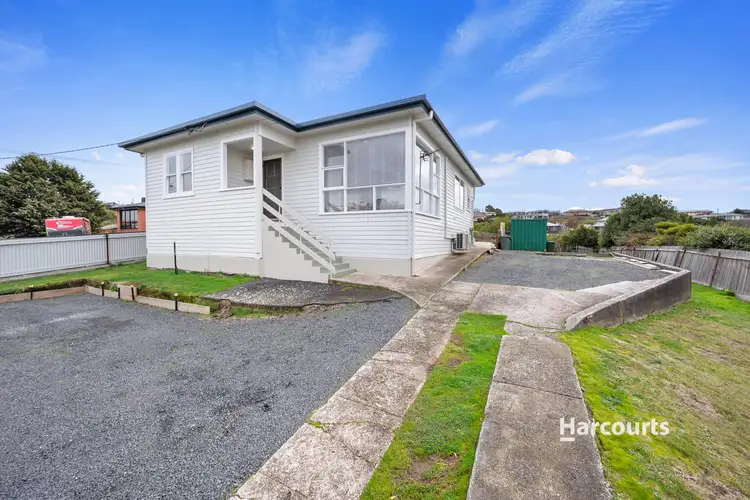16 Jowett Street, West Ulverstone TAS 7315