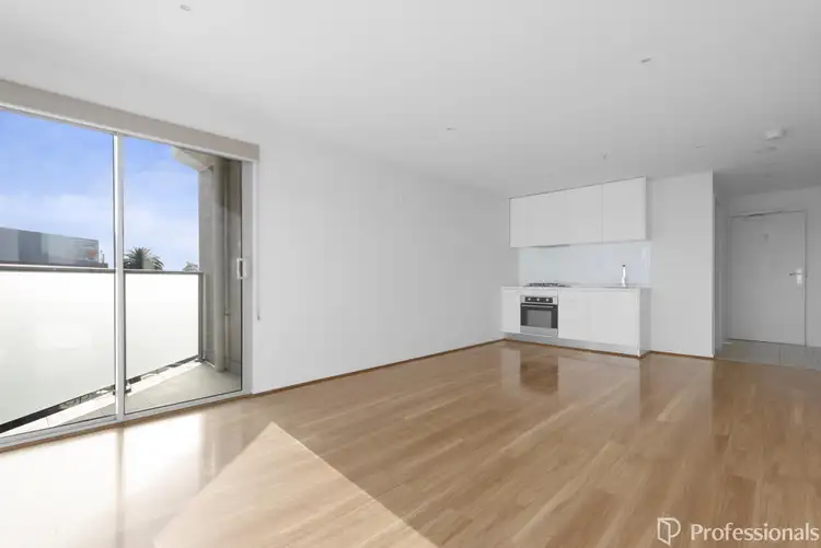 8/40 Koornang Road, Carnegie VIC 3163