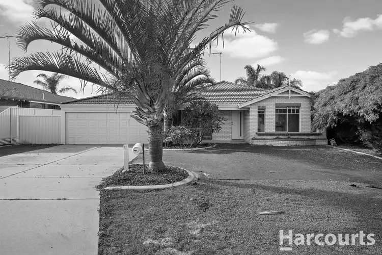 58 Floribunda Avenue, Halls Head WA 6210