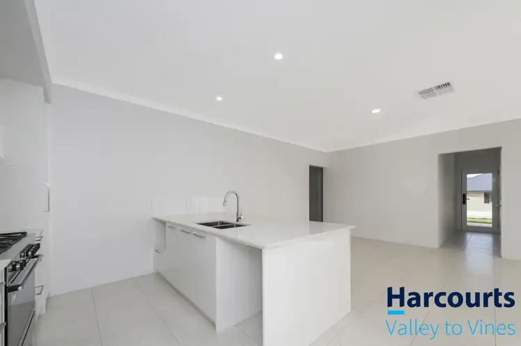 Sixth view of Homely house listing, 2 Wintergreen Way, Bullsbrook WA 6084