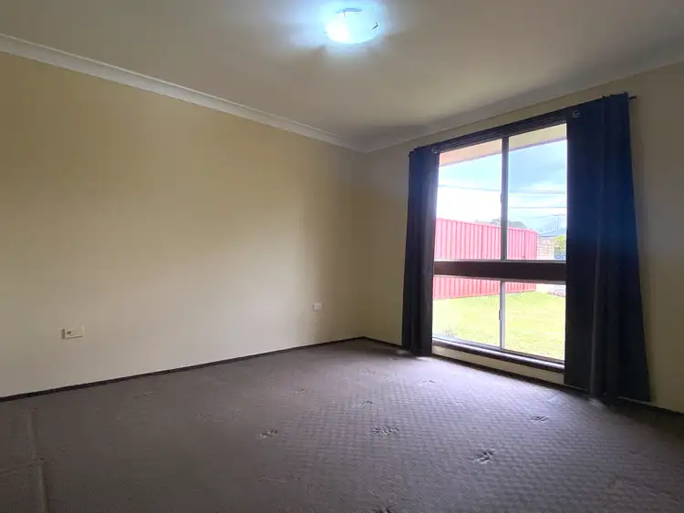 Second view of Homely house listing, 4 Chile Place, Seven Hills NSW 2147