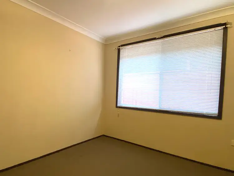 Fifth view of Homely house listing, 4 Chile Place, Seven Hills NSW 2147