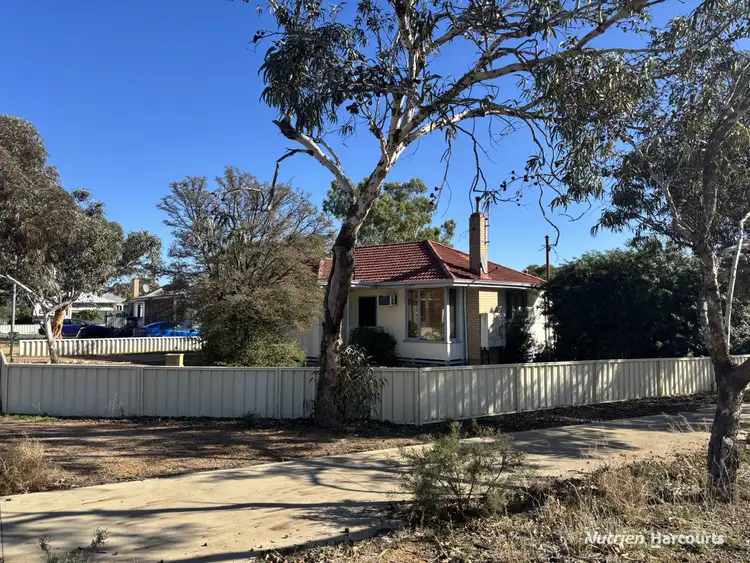 1 Boyd Street, Merredin WA 6415