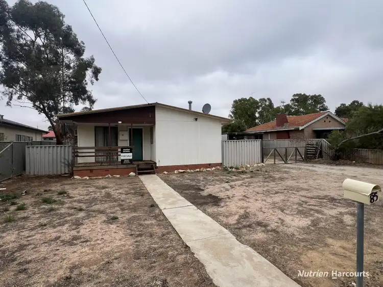 85 Cunningham Street, Merredin WA 6415