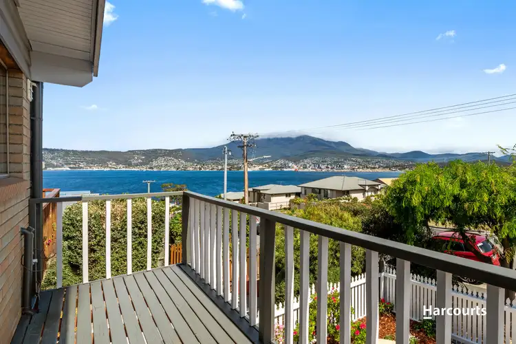 2/17 Dillon Street, Bellerive TAS 7018