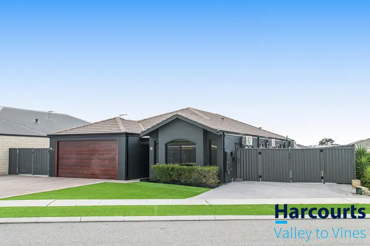 8 Mayroyd Drive, Ellenbrook WA 6069