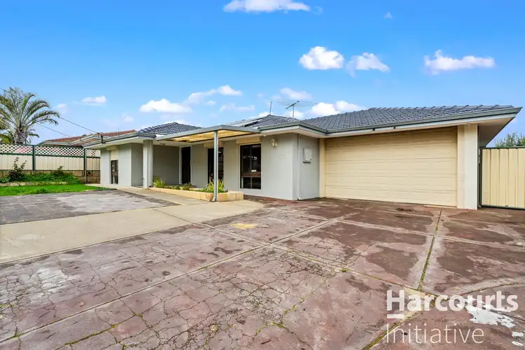118 Marangaroo Drive, Girrawheen WA 6064