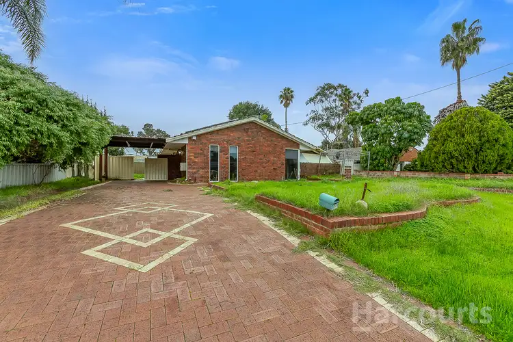 12 Thompson Drive, Wanneroo WA 6065