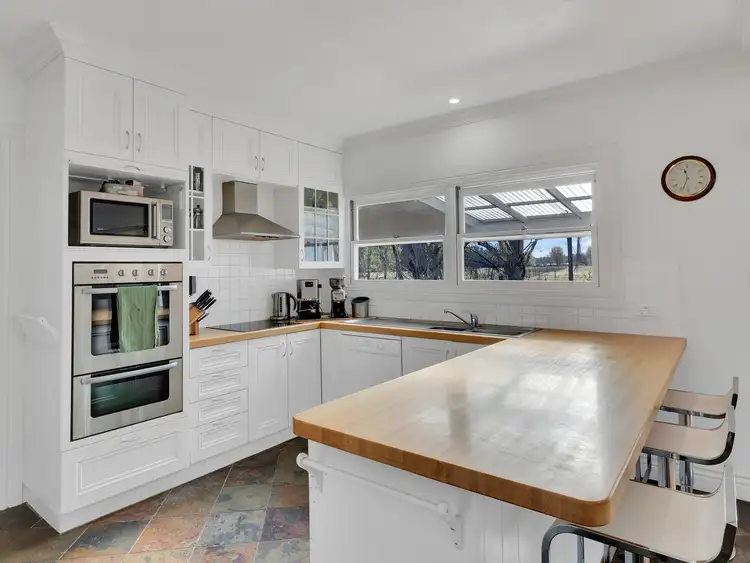 Fifth view of Homely rural property listing, 148 Markwood-Tarrawingee Road, Markwood VIC 3678