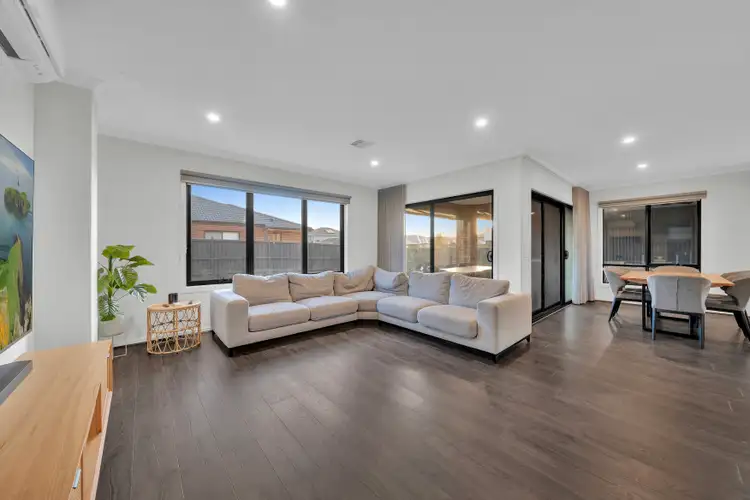 Fifth view of Homely house listing, 2 Vulpine Street, Clyde VIC 3978