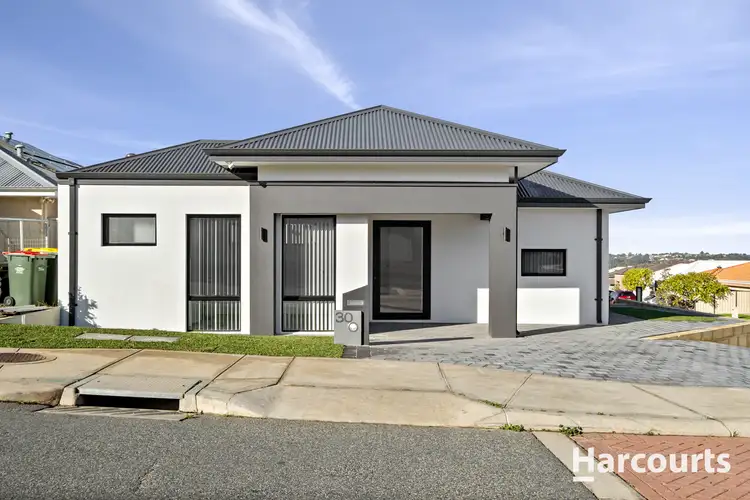 30 Traminer Way, Pearsall WA 6065