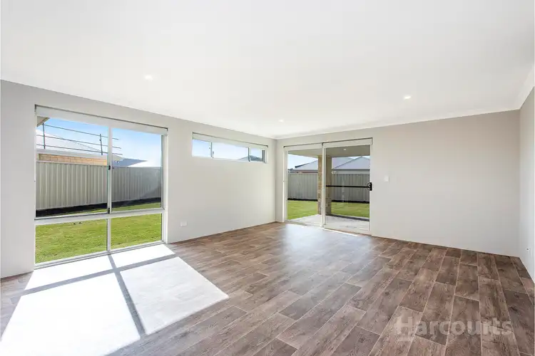 Fourth view of Homely house listing, 6 Gnowangerup Bend, Dawesville WA 6211