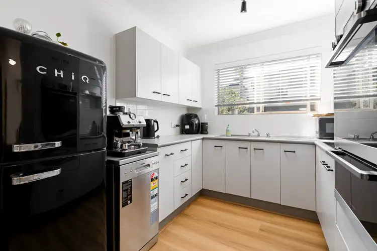 Fourth view of Homely apartment listing, 2/30 Onslow Street, Ascot QLD 4007