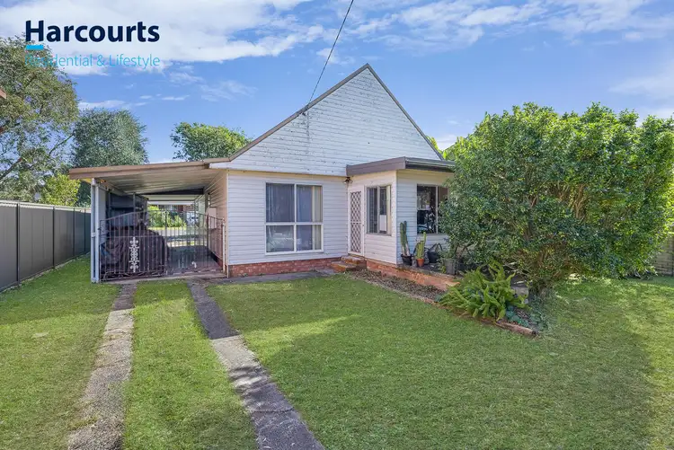 36 Natuna Avenue, Budgewoi NSW 2262