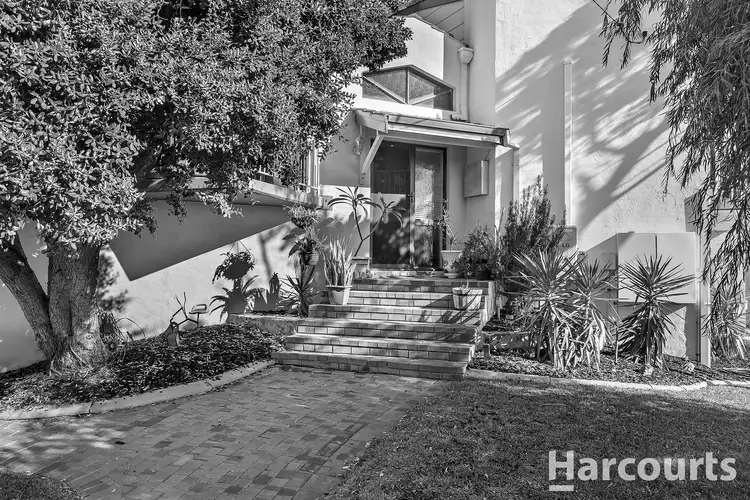 4/133 (2/133) Ormsby Terrace, Silver Sands WA 6210