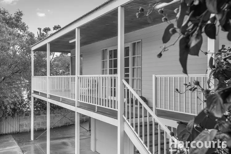 3 Hide-A-Way Vale, Preston Beach WA 6215