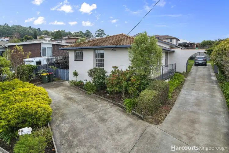 Main view of Homely unit listing, 1/21 Tingira Road, Blackmans Bay TAS 7052