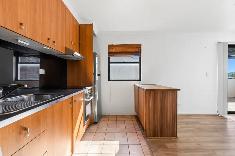 Fifth view of Homely apartment listing, 9/694 Brunswick Street, New Farm QLD 4005
