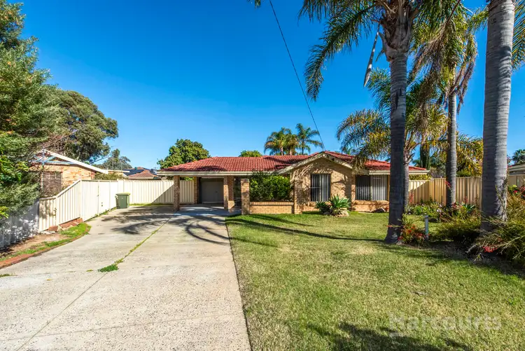 6 Torrens Place, Greenfields WA 6210
