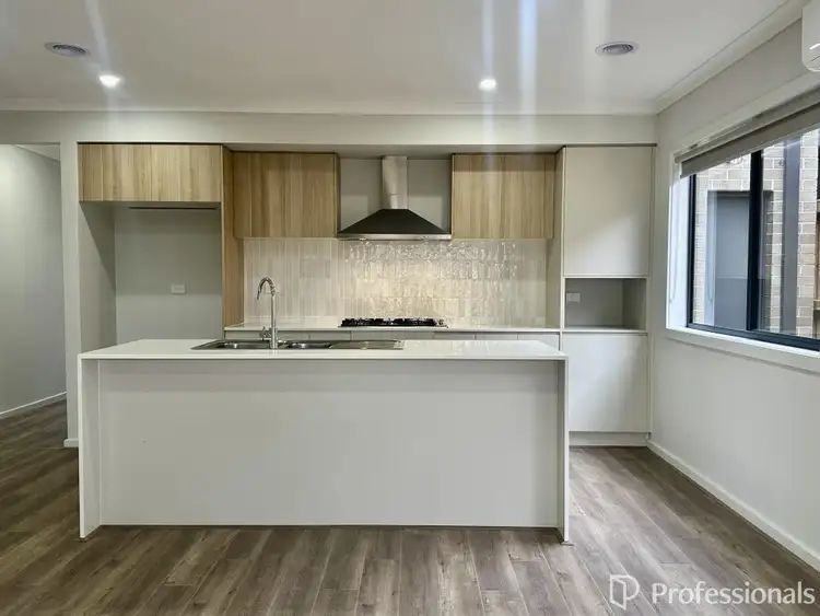 Second view of Homely house listing, 84 Dargile Circuit, Epping VIC 3076