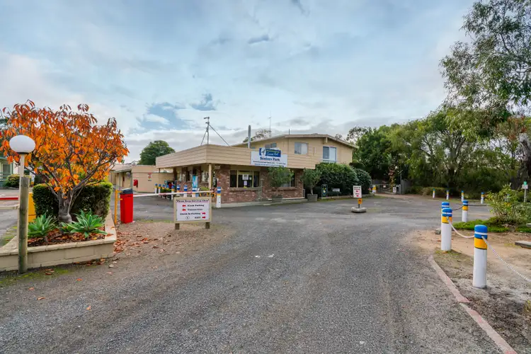 6 Lumeah Road, Somerville VIC 3912