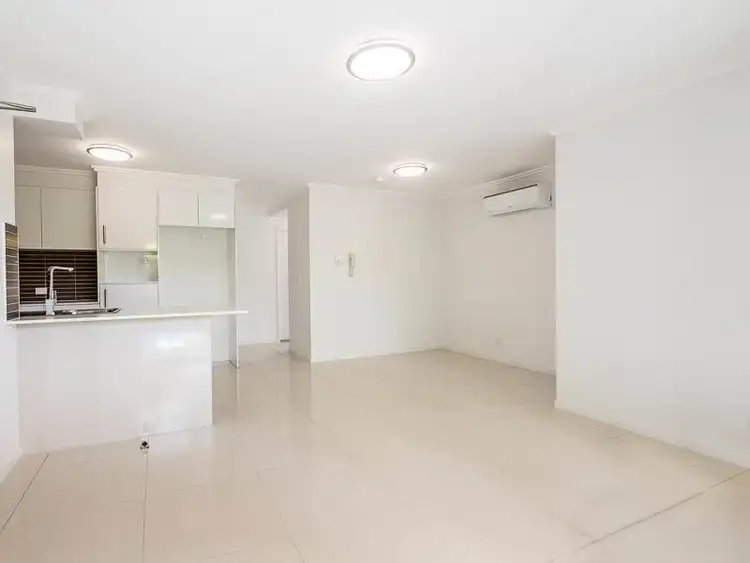 Third view of Homely apartment listing, 10/146 Cavendish Road, Coorparoo QLD 4151