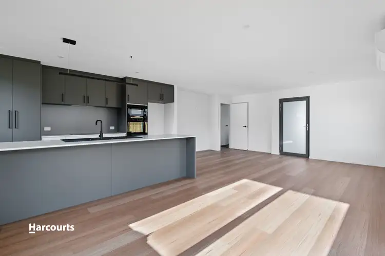 3/101 Main Street, Huonville TAS 7109