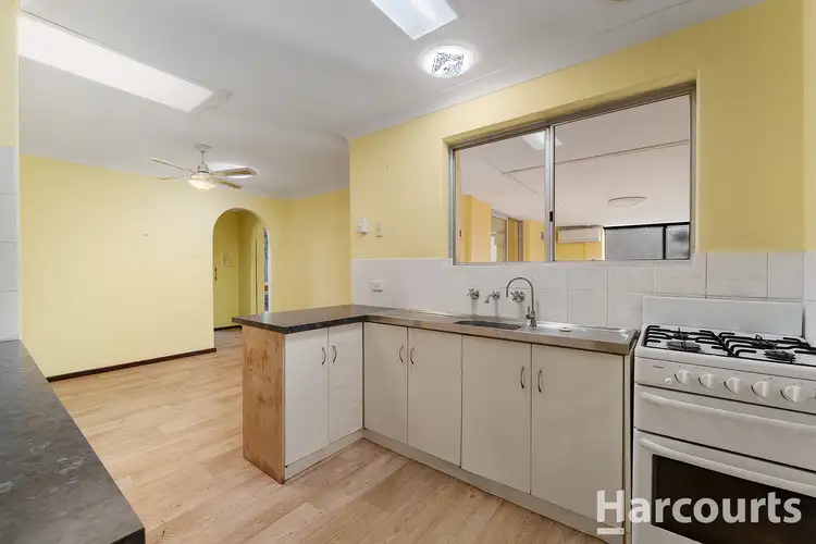 Fifth view of Homely house listing, 2 Luckhurst Drive, Mandurah WA 6210