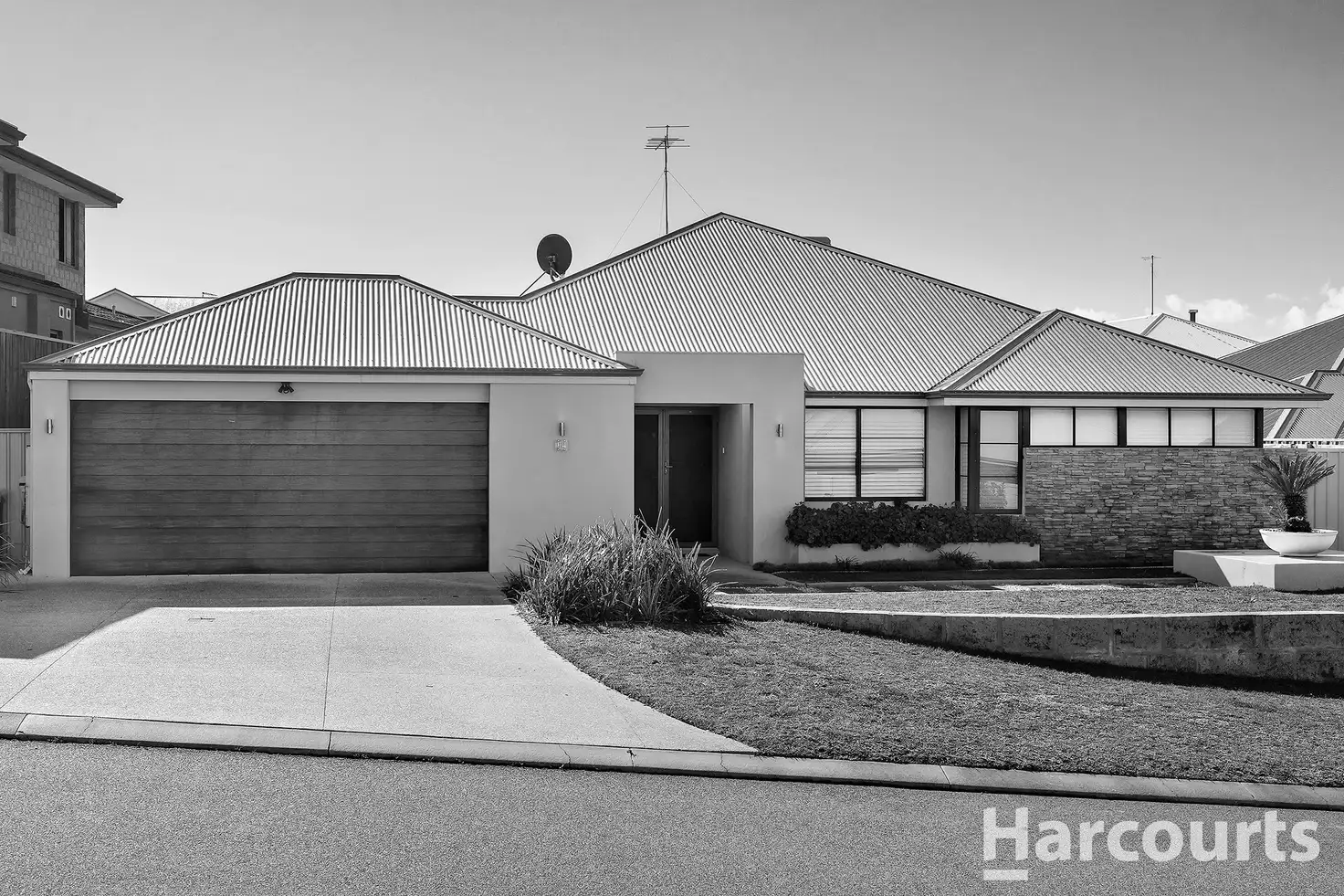Main view of Homely house listing, 14 Torwood Edge, Halls Head WA 6210